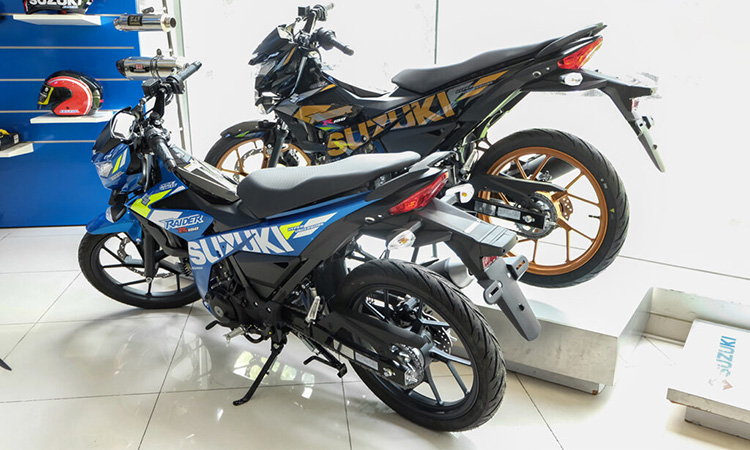 Raider R150 4