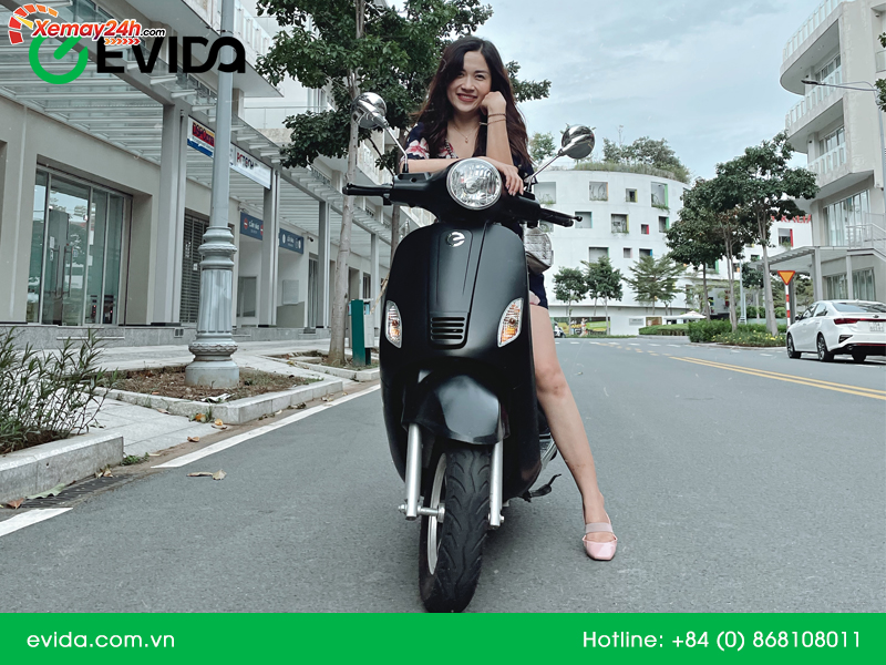 Xe May Dien Gia Bao Nhieu Tien 2.png