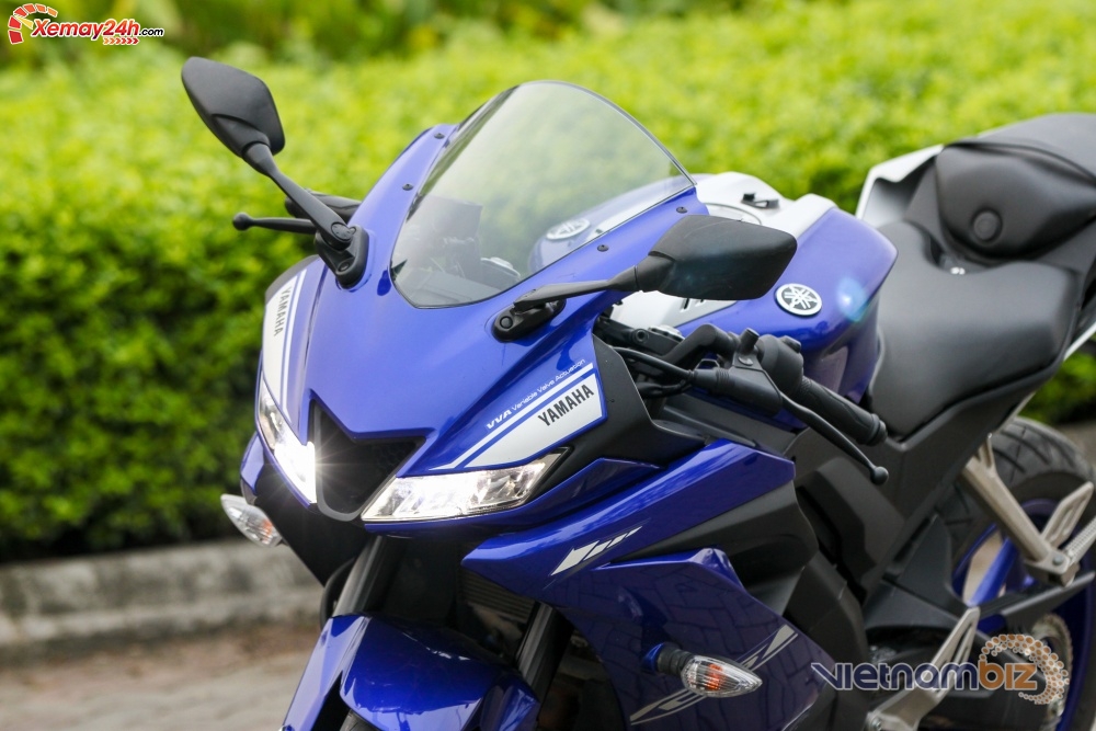 Yamaha R15 v3